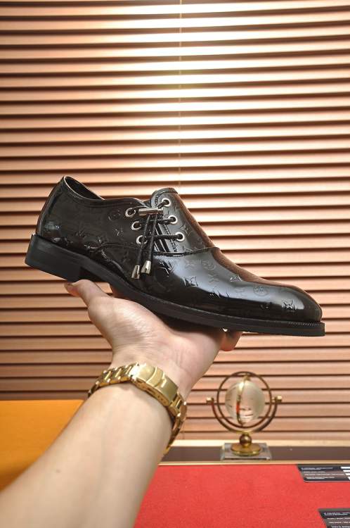 Picture of Louis Vuitton Shoes _SKULVsz38-45hnh021813967